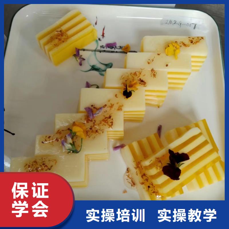 较好的厨师技校是哪家厨师技校哪家好学费多少