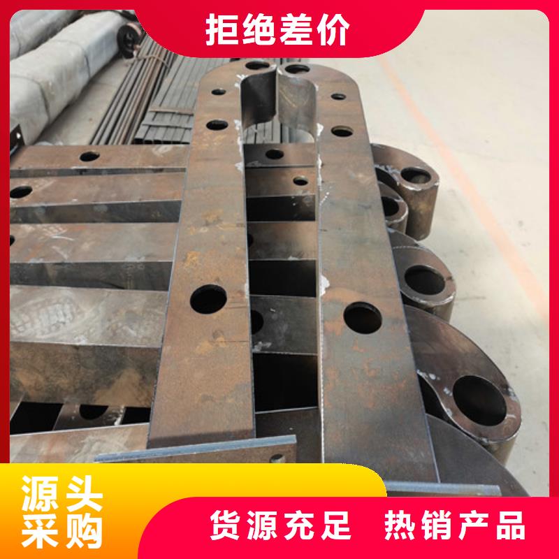  防撞护栏款式多样