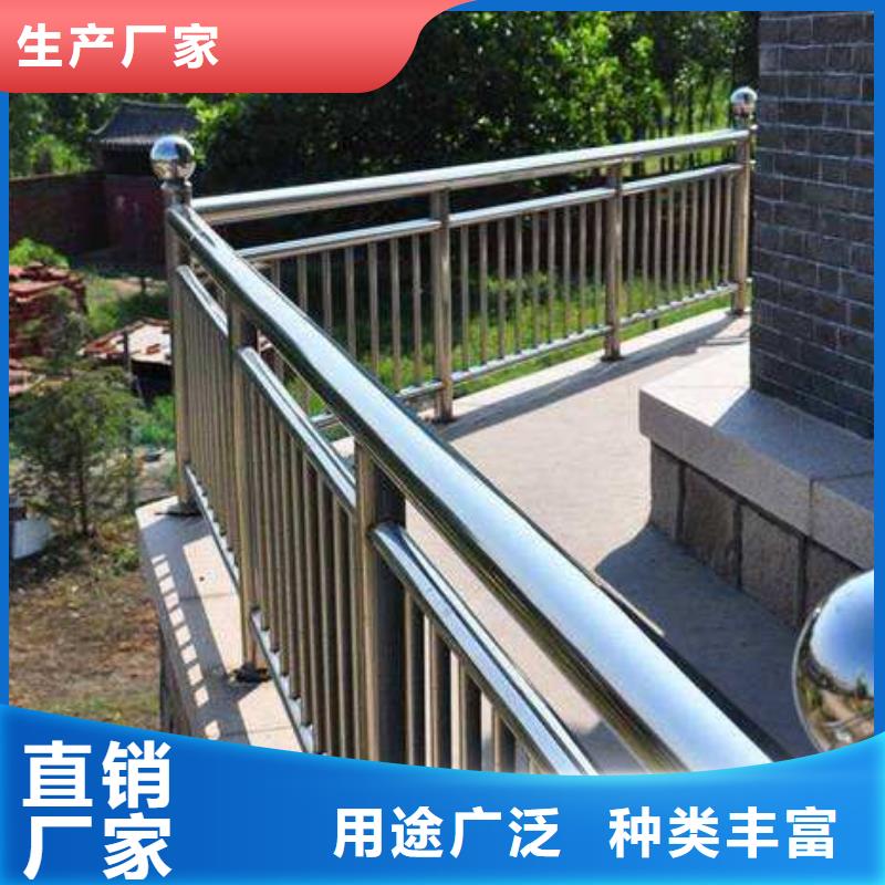 鑫润通【热镀锌立柱】防撞护栏【扶手木钢丝绳护栏】买的放心安兴用的舒心