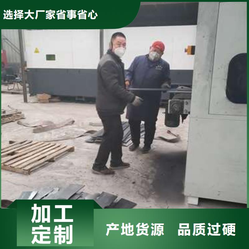 【防撞护栏灯光护栏制造厂家】