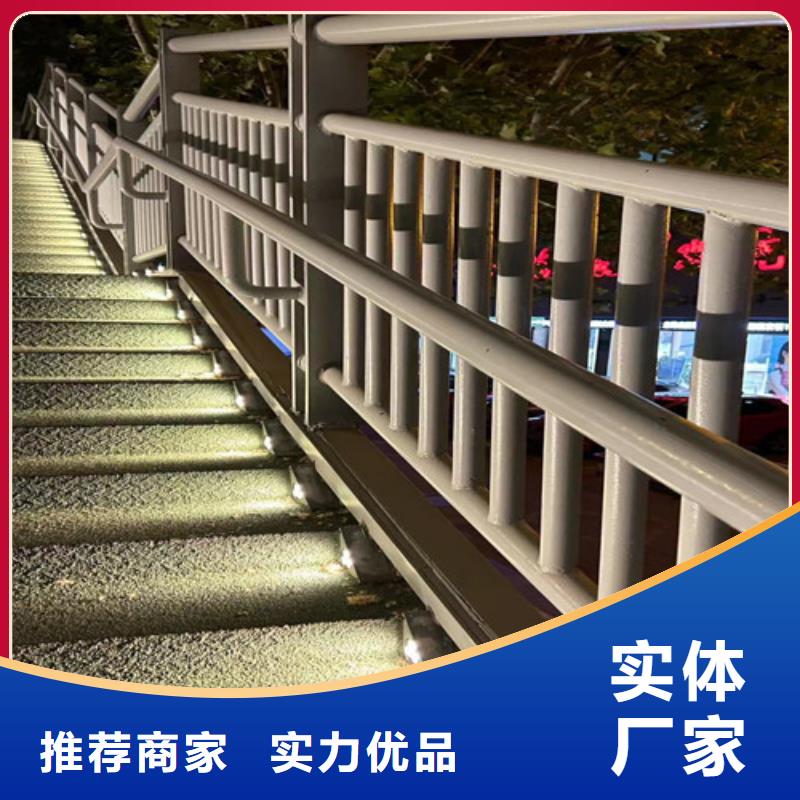 护栏1_国道抗冲击围栏匠心打造