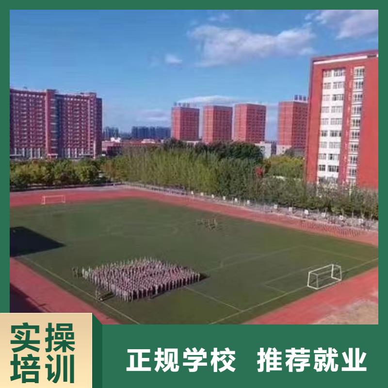 挖掘机技校【哪个学校能学开挖掘机铲车叉车】课程多样