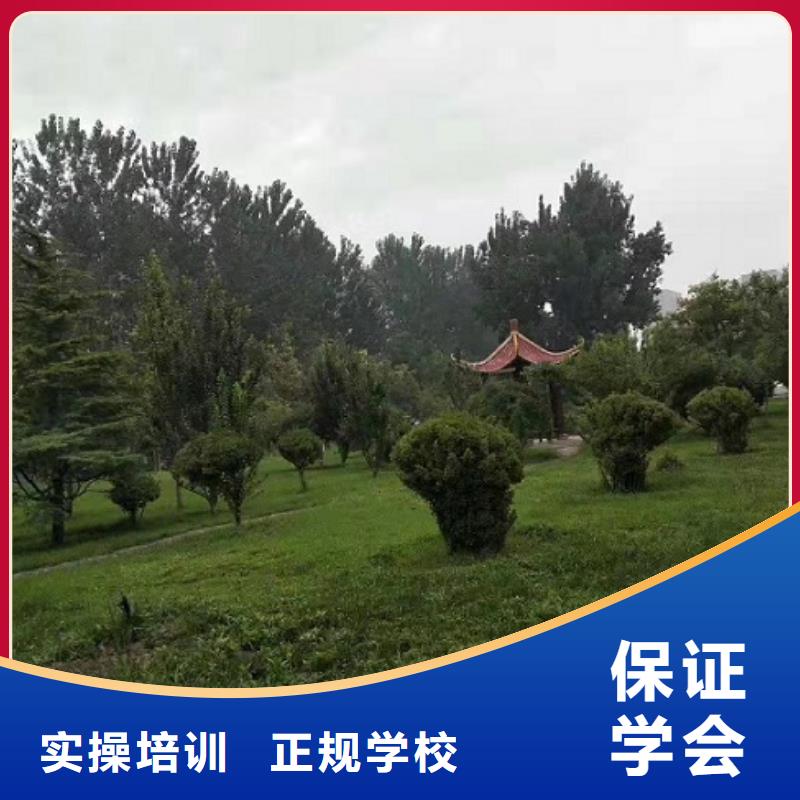 【美发培训学校,厨师烹饪短期培训班校企共建】