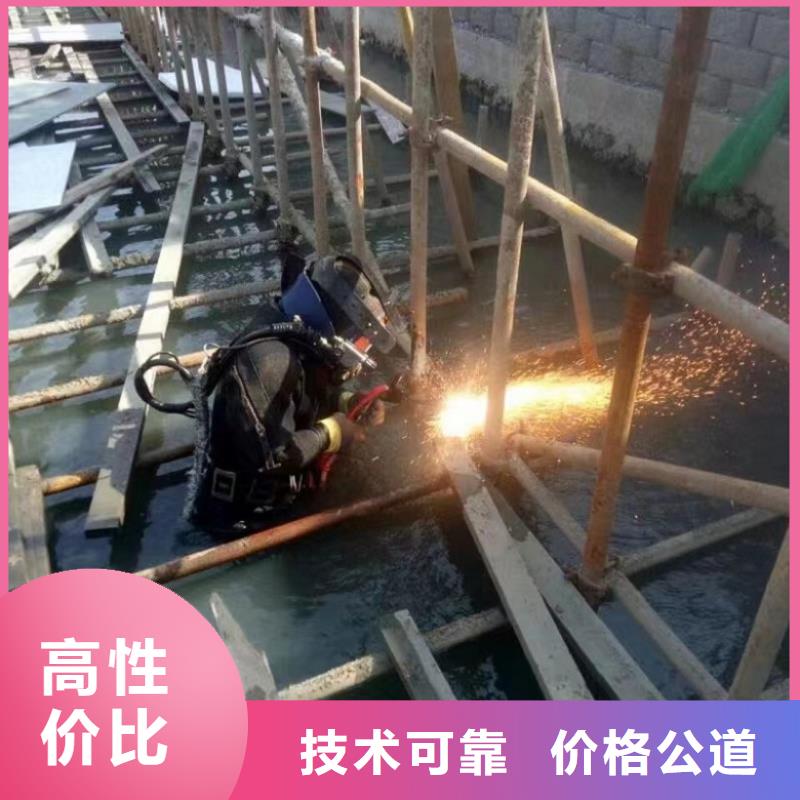  水上浮吊船服务至上