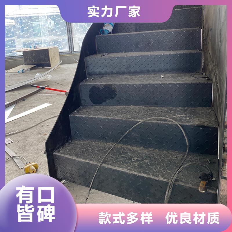 弧形卷板楼梯施工团队