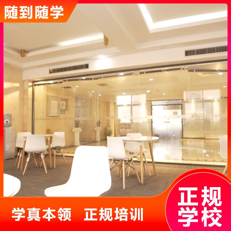 高中暑假班-编导班老师专业